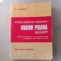 Kitab Undang-Undang Hukum Pidana (KUHP): Serta - Komentar-Komentarnya Lengkap Pasal Demi Pasal